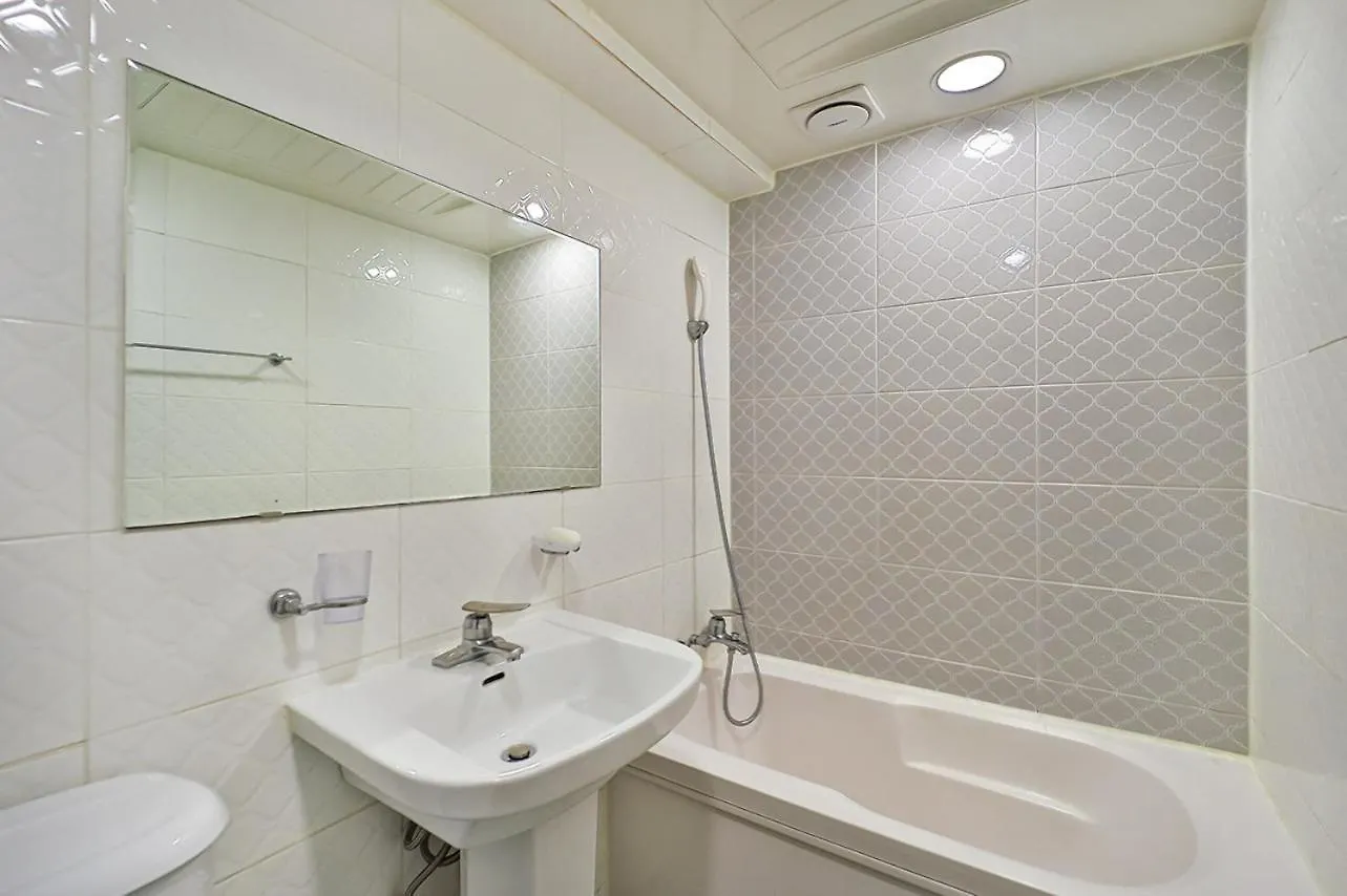 Top Motel Busan 2*,